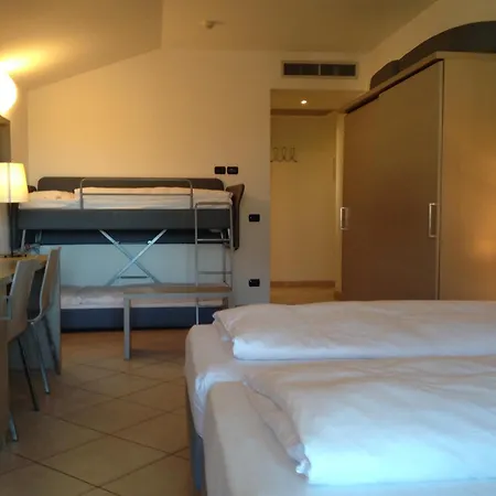 Franca 3*
