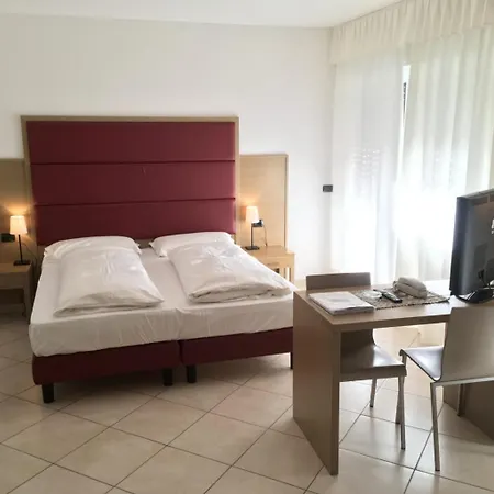 Franca Hotel 3*